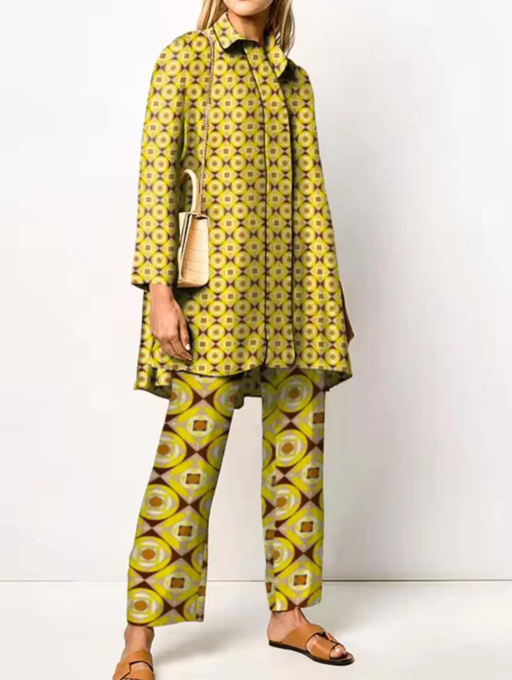 Completo primaverile a due pezzi