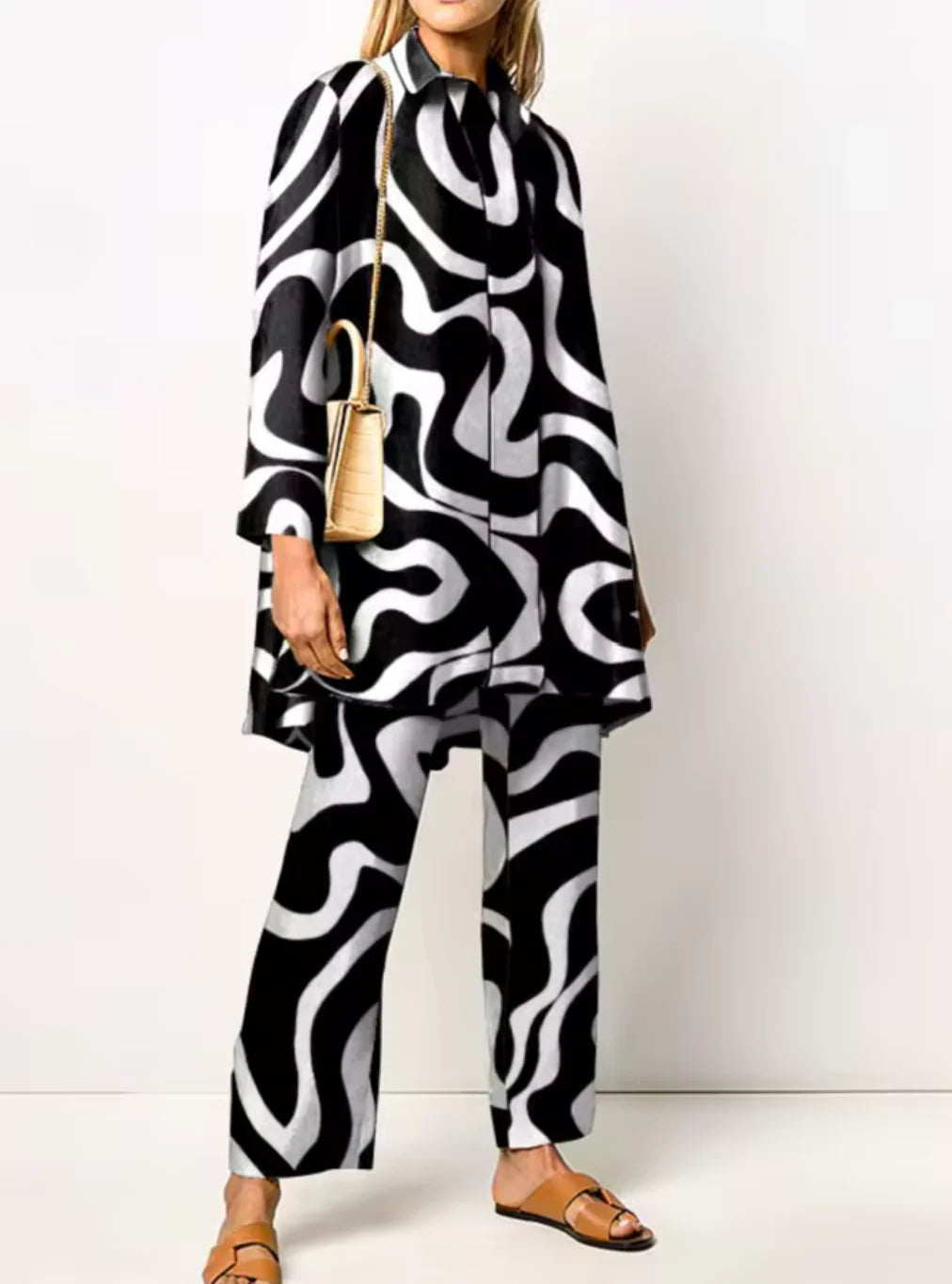 Completo primaverile a due pezzi